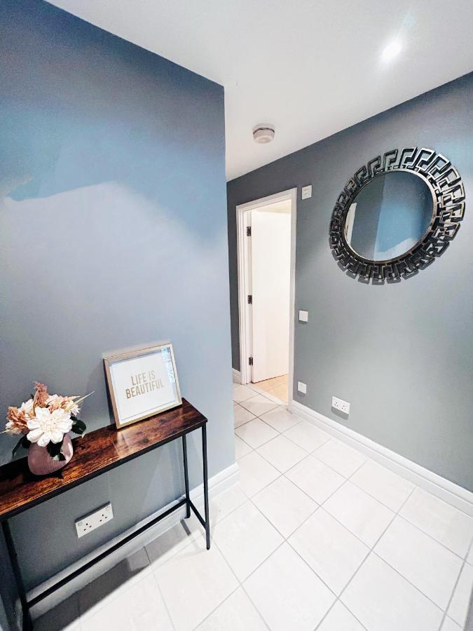 Amazing Flat Near South Kensington - 2 To 3 Bedrooms 런던 외부 사진