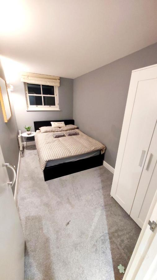 Amazing Flat Near South Kensington - 2 To 3 Bedrooms 런던 외부 사진